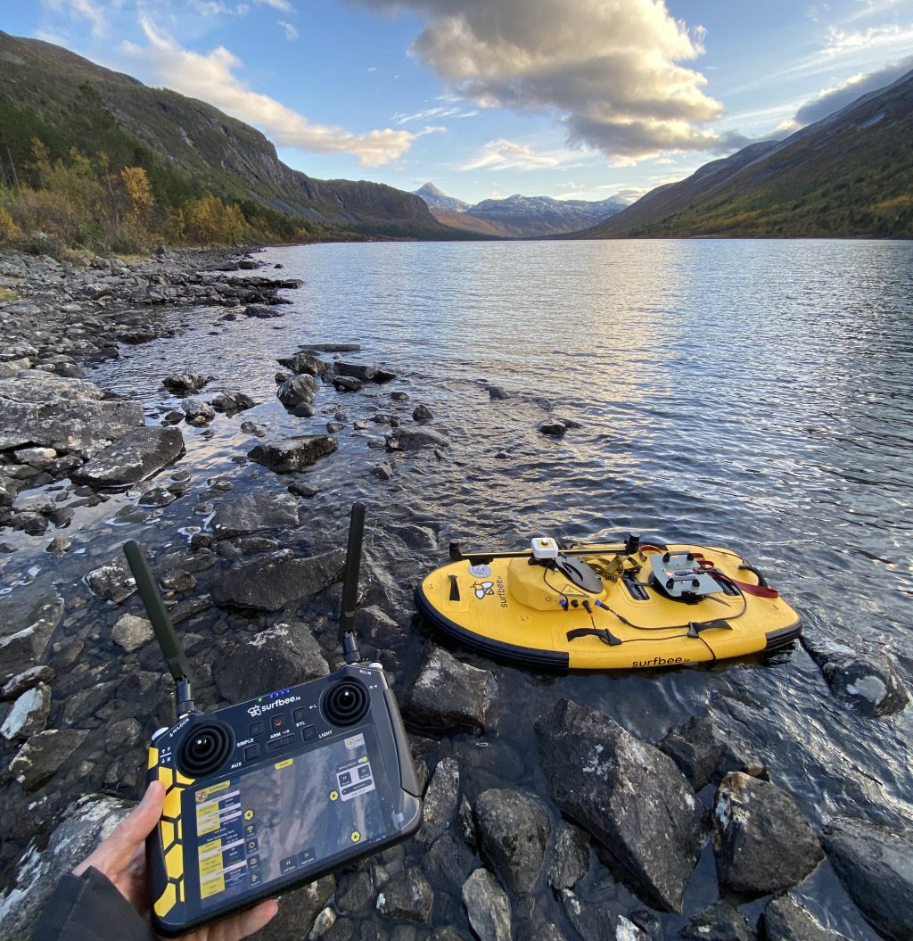HydraTeam tar i bruk SurfBee med&nbsp;ADCP